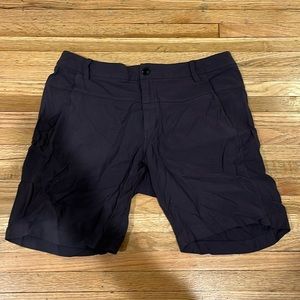 Men’s lululemon size 32 shorts